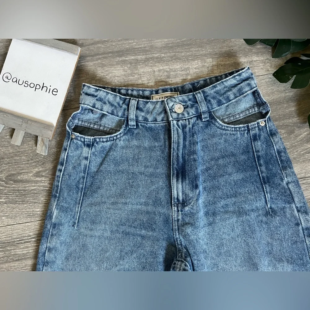 PIMKIE High Waisted Slouchy Cut Out Mom Jeans in Light Blue Size S - Picture 10 of 16